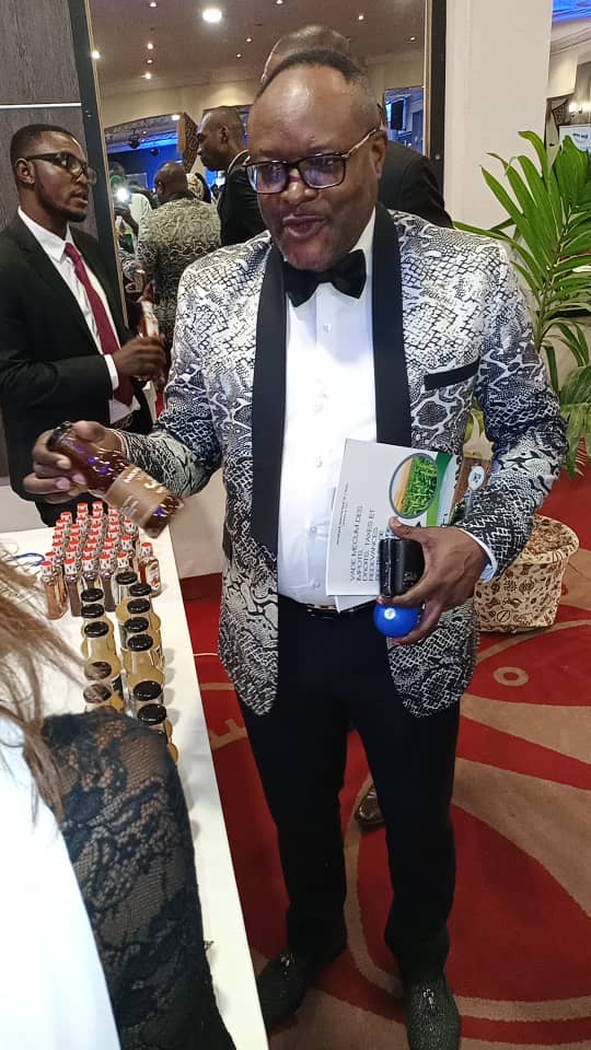 Festival gastronomie, nous avons  l'opportunité de présenter nos produits à cette grande activité.
Merci beaucoup Mme <a href="/TanyaNzeba/">Tanya Nzeba</a>  pour la confiance faite à MASANGA KONGO.
<a href="/leParrainRDC/">𝐥𝐞 𝐏𝐚𝐫𝐫𝐚𝐢𝐧</a> <a href="/MasangaKongo/">Masanga Kongo</a> <a href="/central_sage/">ᏟᎬᏁᎢᏒᎪᏞ👑🇨🇩</a>