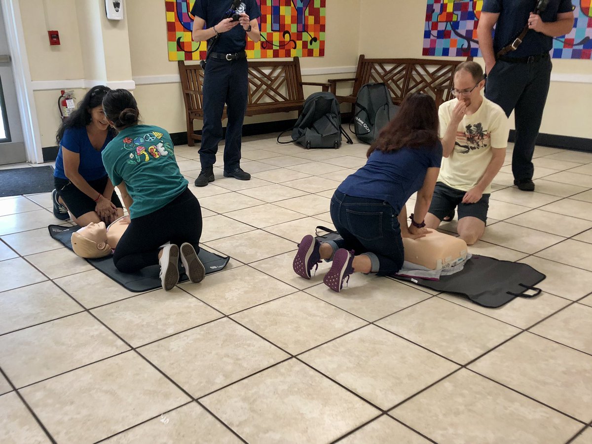 NCFDSC's tweet image. Today, Fire &amp;amp; Life Safety Educator Kondor and Squad 202 taught a Hands-Only CPR class to Mujeres Latinas SC.  The group learned and practiced skills related to bystander CPR, infant CPR, AED use and choking. 

#cpr #handsonlycpr #aed #cprsaveslives