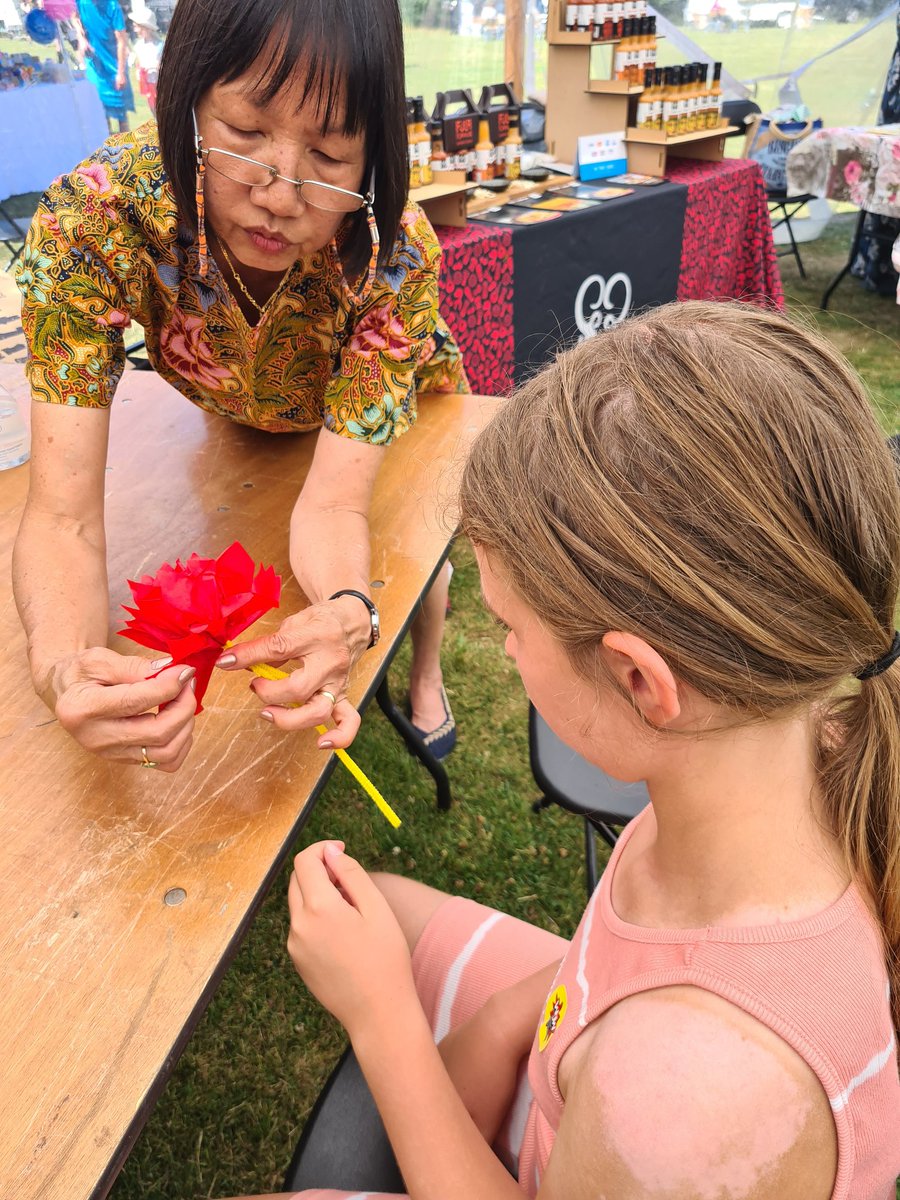 Nice to see so many <a href="/RothDivFest/">Roth Diversity Fest</a> regulars at WOW festival Rotherham today 
Heres a taster of a few lovelies
Team <a href="/REMACharity/">REMA</a> folk every where too! Surrounded by my faves!
Seeing everyone in real life again!
❤️

@FluxRotherham