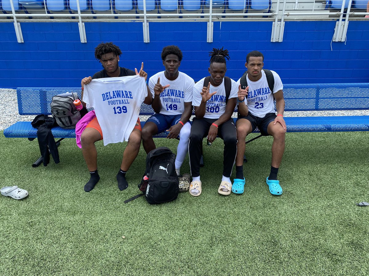 Great work by the guys today <a href="/SuckafreeAd/">Adrian Munson</a> @Savien50Foster <a href="/Anthony7Abram/">Anthony Abram</a> <a href="/_luljay2x_/">Justin Mcilwain</a>