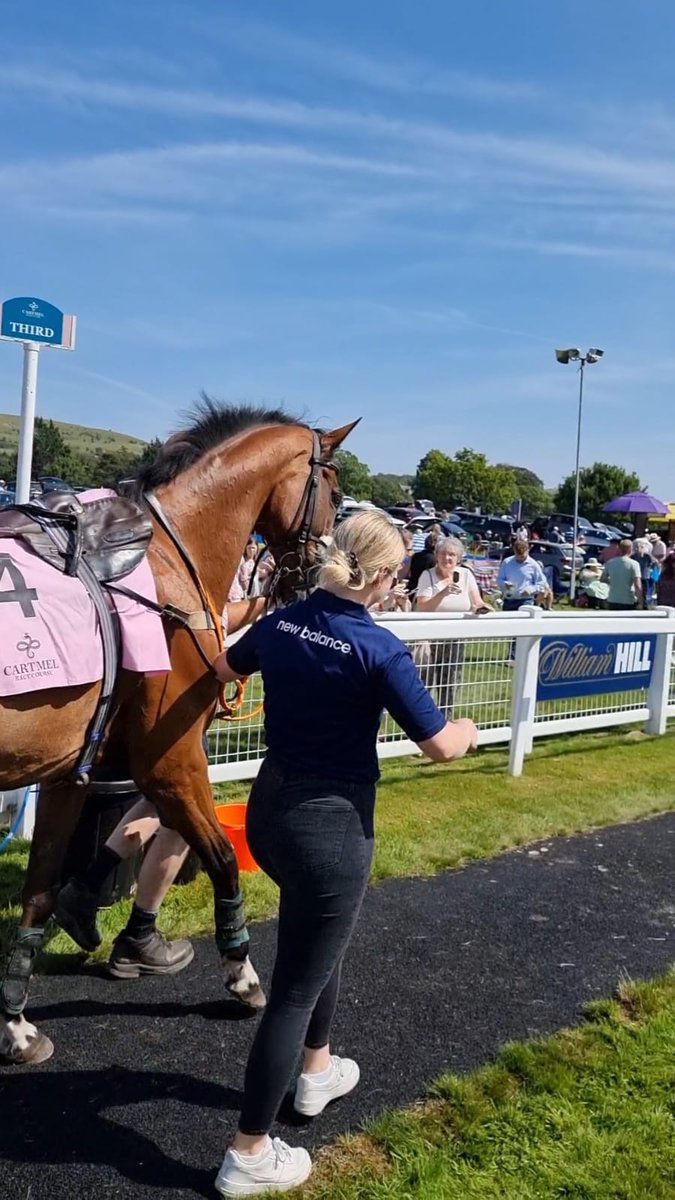 Had a great day helping lead up Pointed and Sharp at <a href="/Cartmelrace/">Cartmel Racecourse</a> with my step dad. Shame on the result but what a brilliant racecourse to attend!