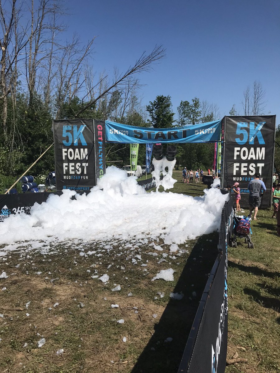 Bartcormier's tweet photo. Spent the morning at #5kfoamfest supporting A. and J. The announcer was amazing! Kept things moving, pumped up the crowd, reunited lost kids with their parents. Awesome event! https://t.co/UxTqSs9enE