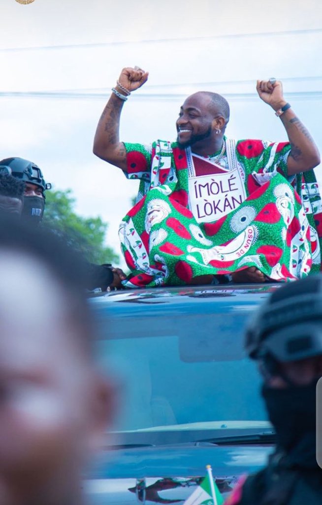 IbkSports's tweet photo. If Davido na your family member, you don’t have to worry about anything.

He will always come through for you.. Never seen someone so selfless❤️❤️

He’s making sure everyone around him wins❤️❤️

#OsunDecides #OsunDecides2022 https://t.co/29mPBHZlzh
