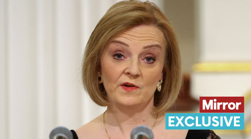 Mirror Politics tweet media