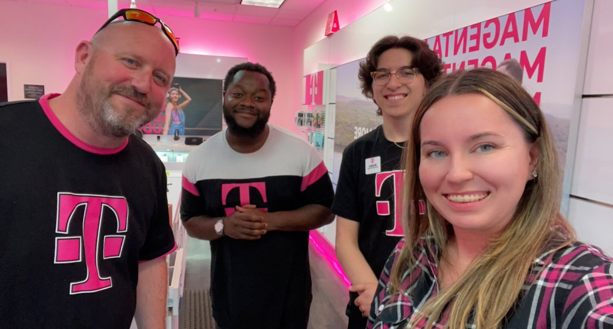 KingaKwit (@kingaty21) on Twitter photo What a great visit in Minnesota this week! John & his team were a pleasure to work with- lots of great ideas flowing! <a href="/SmartChoiceMo1/">Smart Choice Mobile</a> #Tmobile What a great visit in Minnesota this week! John & his team were a pleasure to work with- lots of great ideas flowing! <a href="/SmartChoiceMo1/">Smart Choice Mobile</a> #Tmobile