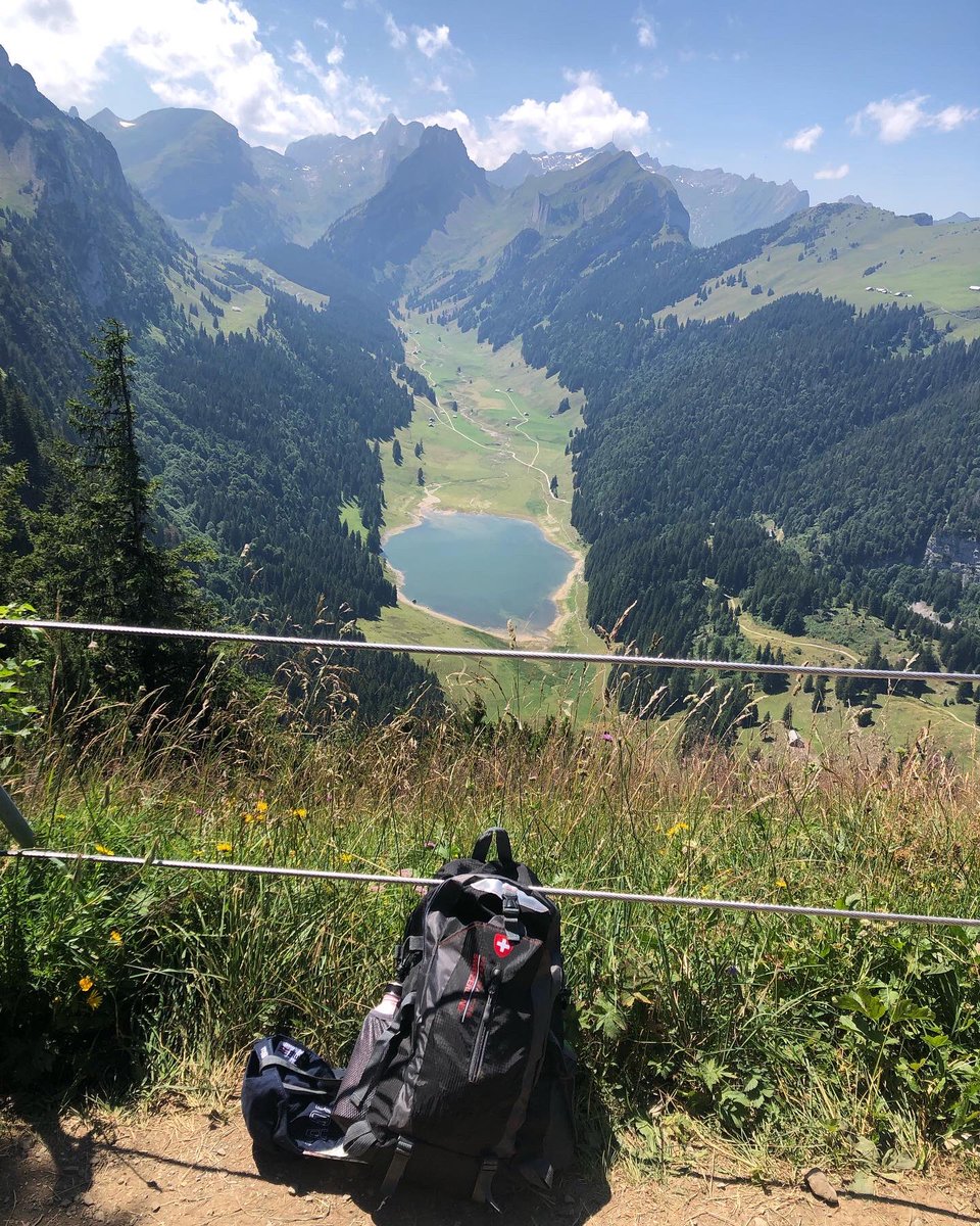 Berge sind stille Meister und machen schweigsame Schüler. 
Johann Wolfgang von Goethe