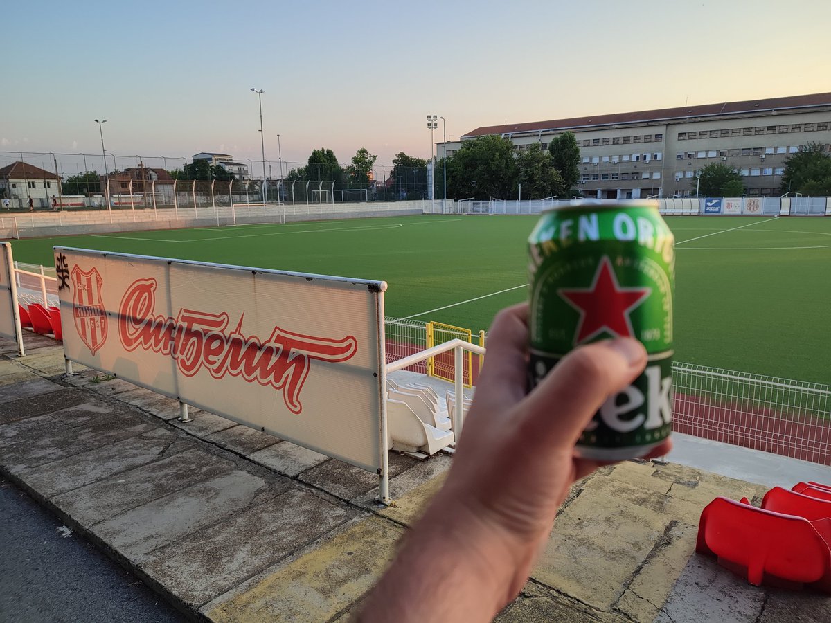 А ти ме чекала ко Лили Марлен...