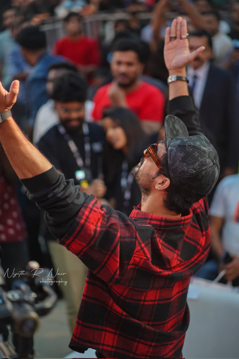 TFWAI -TOVINO FANS INTERNATIONAL OFFICIAL ® (@tfwai_official) on Twitter photo His Face Tells The Vibe 🖤
Tnku All For The Gracious Presence On The Event 💖
We Love You All
#Thallumaala
#ThallumaalaFromAug12
<a href="/ttovino/">Tovino Thomas</a> His Face Tells The Vibe 🖤
Tnku All For The Gracious Presence On The Event 💖
We Love You All
#Thallumaala
#ThallumaalaFromAug12
<a href="/ttovino/">Tovino Thomas</a>