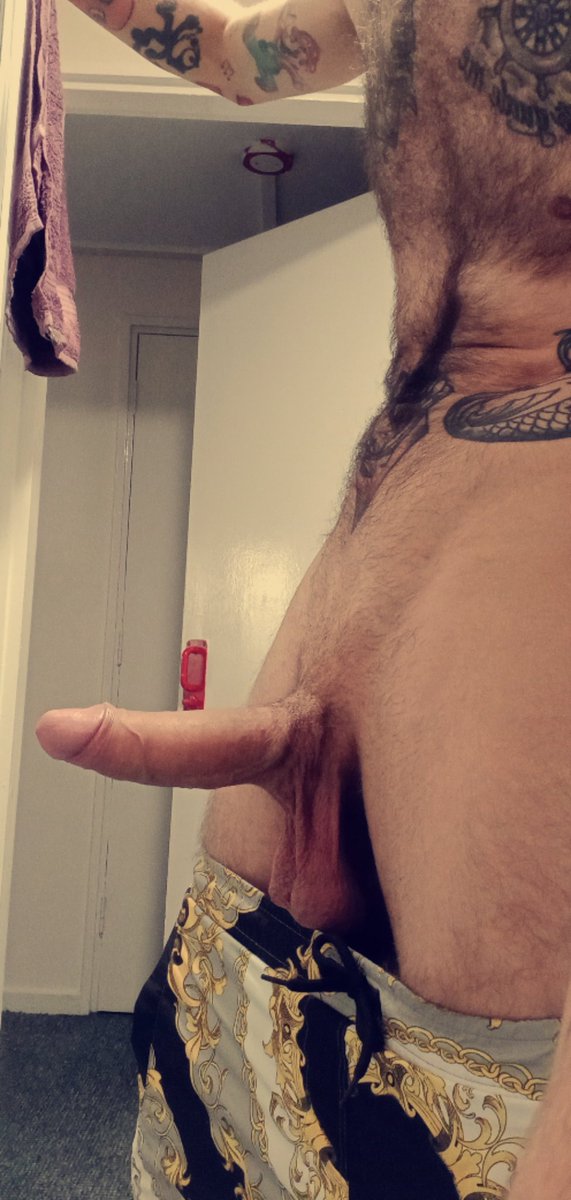 TattedHung's tweet photo. Remember to stay hydrated 💦 https://t.co/xokWwcD7fX