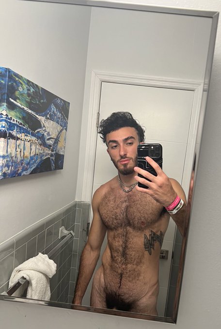 Hope you're into nature because I'm brother nature himself 🌿🌋🌬🌊 https://t.co/w2hJhsYNBq