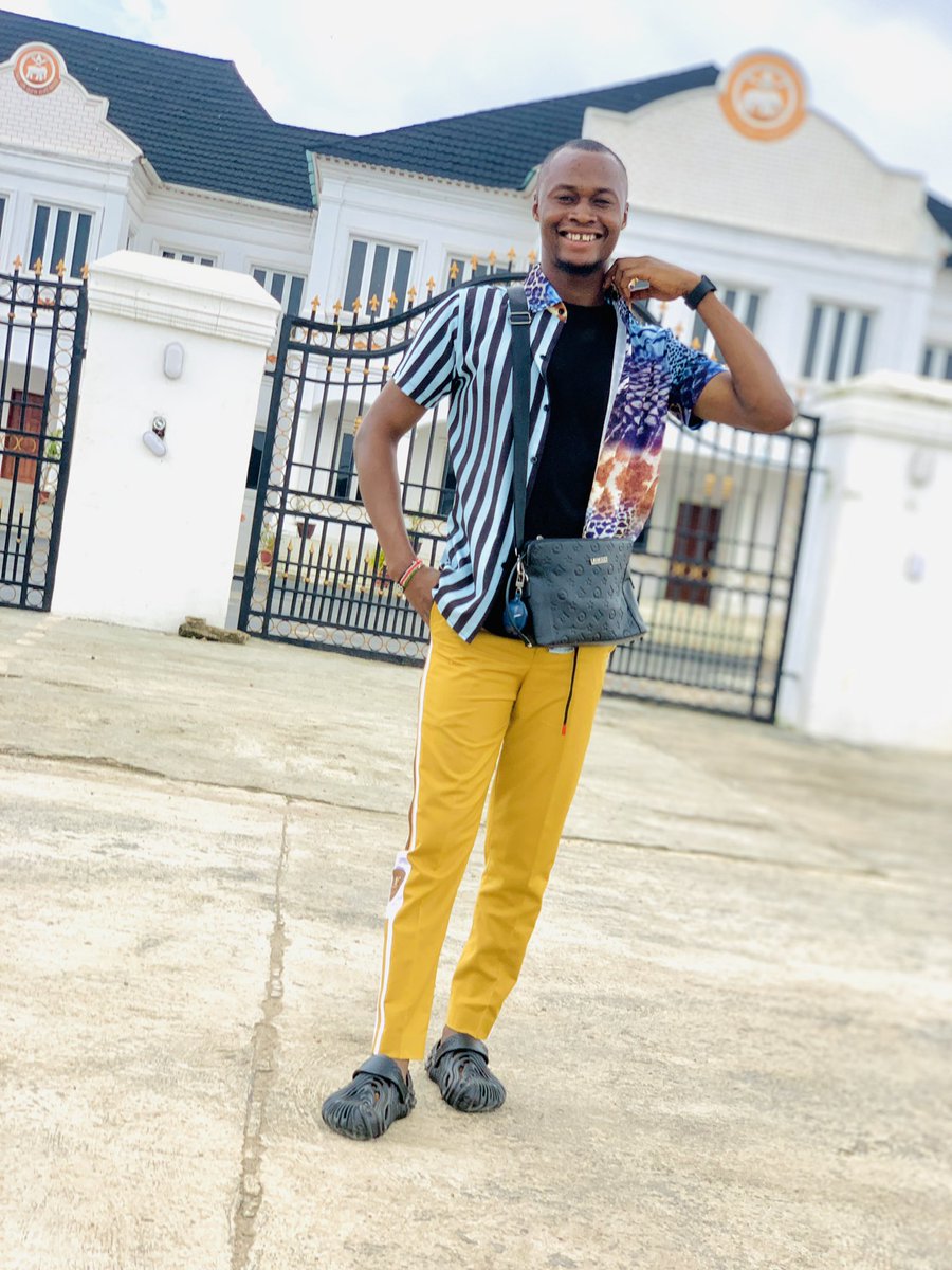 ExpensiveArab's tweet image. 