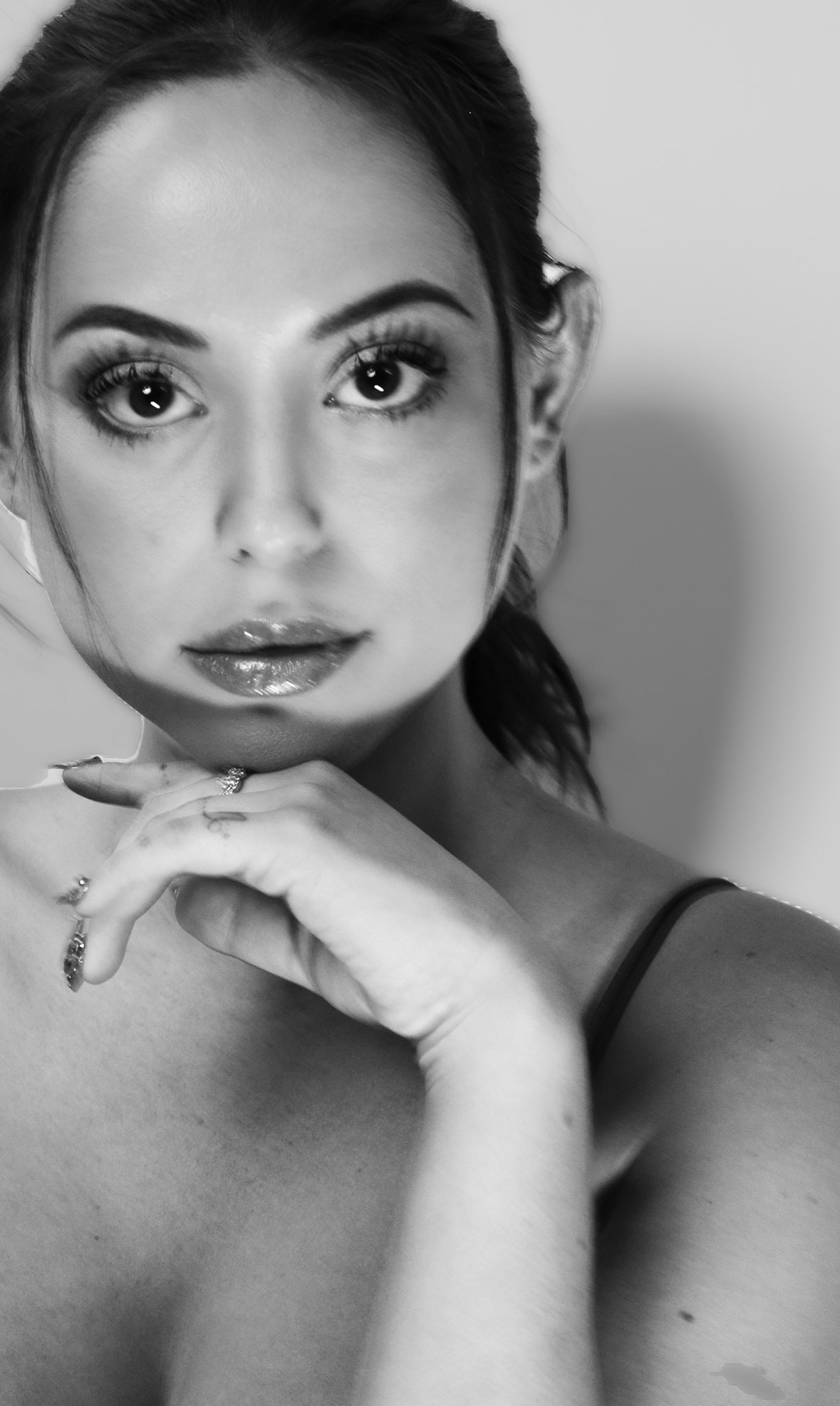 TW Pornstars - 1 pic. Kayla Paige. Twitter. I fucking can’t with how