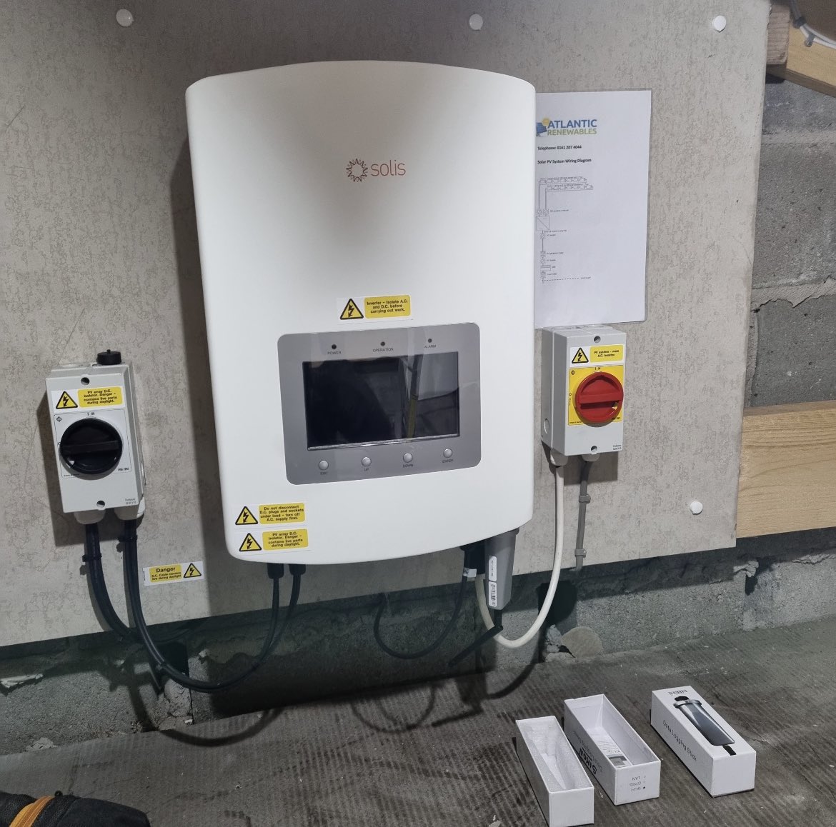 Atlantic Renewables on Twitter: "Solis Energy Hybrid 5G Inverter with DC switch ☀️⚡️💚 #solar #solarpower #solar24news #solarinstallation #solarenergy #renewablepower #renewablenergy #inverter #solis #roofing ...