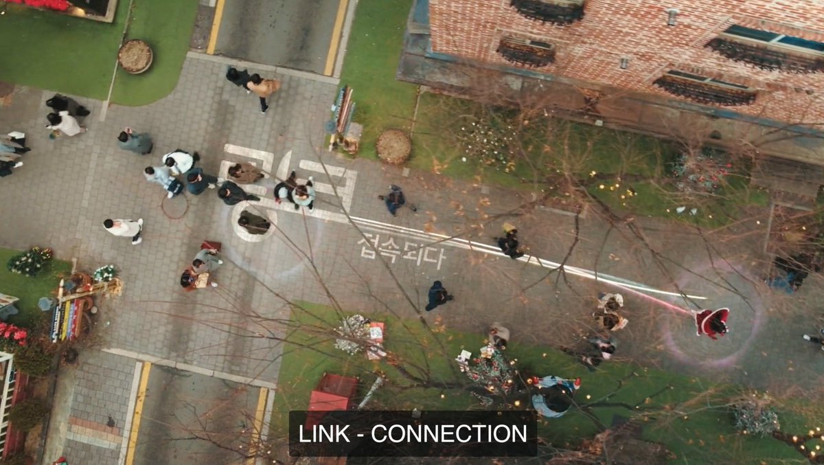 Tanngummy's tweet photo. I just finished watching EP 1&amp;2 of - Link: Eat, Love, Kill!🍽
SO INTRIGUING✨LOVED the way it portrayed &amp; balanced d elements of VISUALS, CONNECTIONS, DESPAIR, COMEDY, MYSTERY🪢

Grab my ATTENTION for a complete series after so long...is what I really NEEDED💘
#LinkEp1 #LinkEp2 https://t.co/cxZjVBB9hg