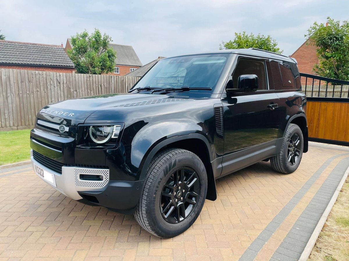 LandyDefender90's tweet image. 2022 Land Rover Defender 90 3.0 D250 MHEV HSE Auto 4WD Euro 6 (s/s) 3dr ESTATE D Panoramic roof+huge spec
defender-landrover.co.uk/2022/07/2022-l…