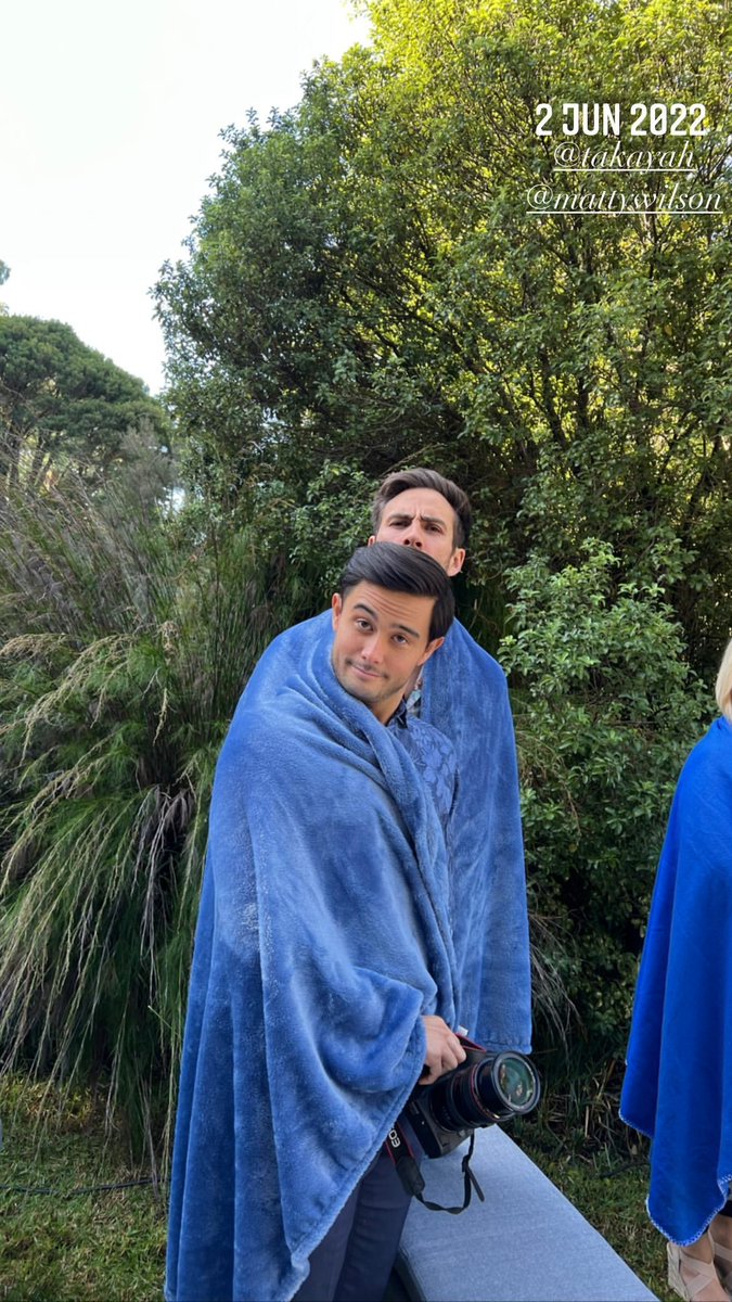 Sleepless121's tweet photo. From April's IG ~ finale BTS #daaron and #koxy and promo #Neighbours https://t.co/HpTadWz5lt