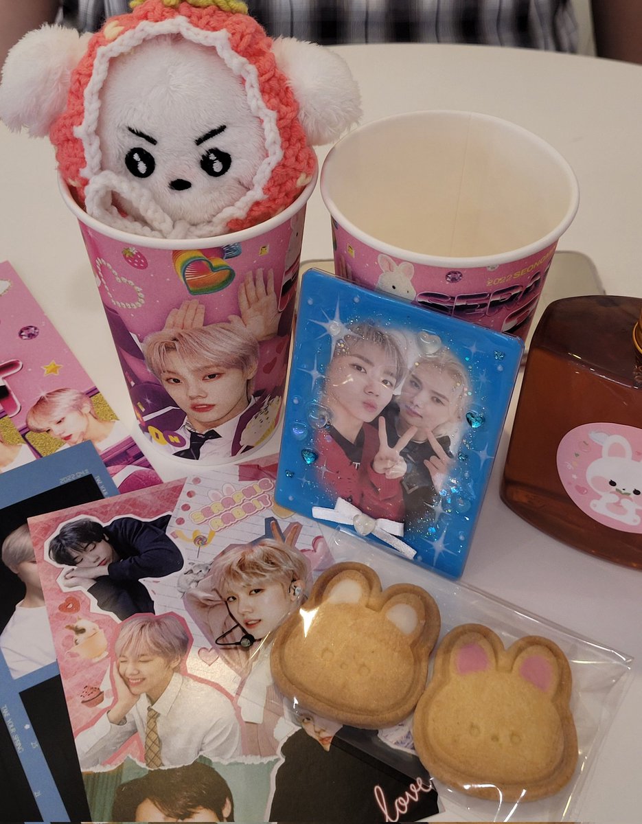 min08019's tweet photo. 너무 귀여운 성민이 생카🥺👍 모든 공간이 아기자기 했던...🐰💗 짱 사랑스럽고 최고입니다💥‼️
#8월에도_다짐하자_평안 https://t.co/tVTk5qFeuw
