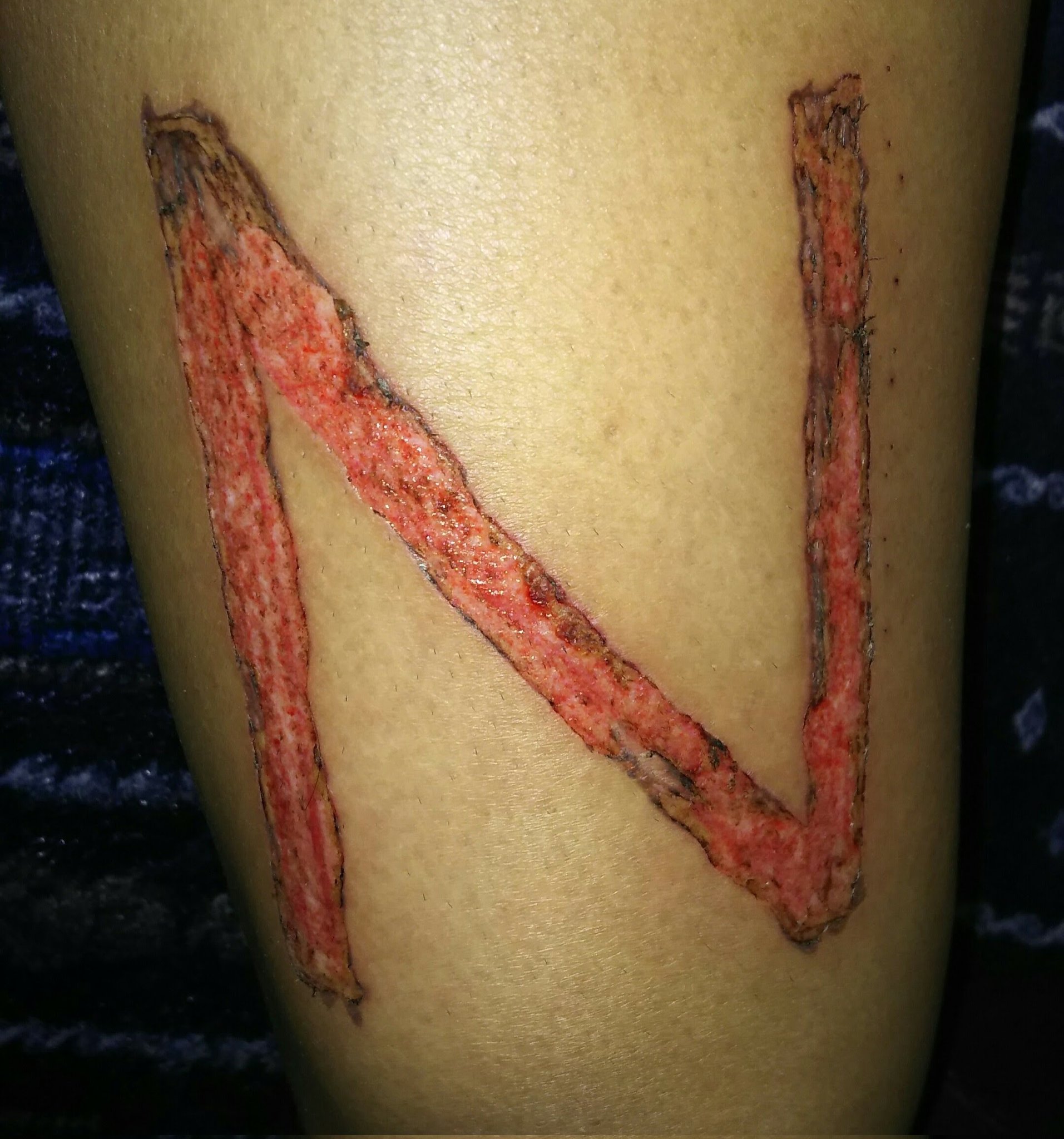 SM女に焼き印  / X