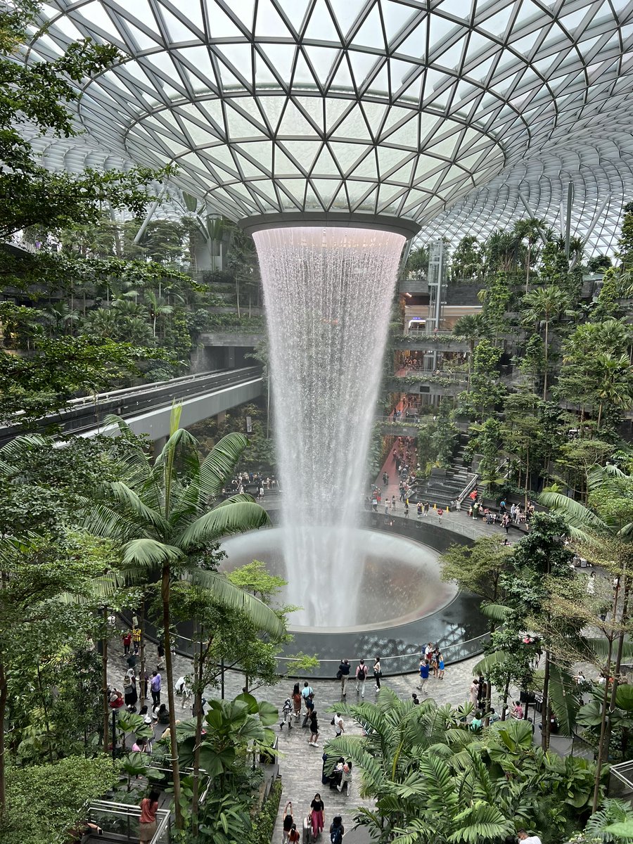 ALeaitherland's tweet image. At Singapore Changi airport .. wonder if the new terminal at Manchester will have one if there 🤣😂