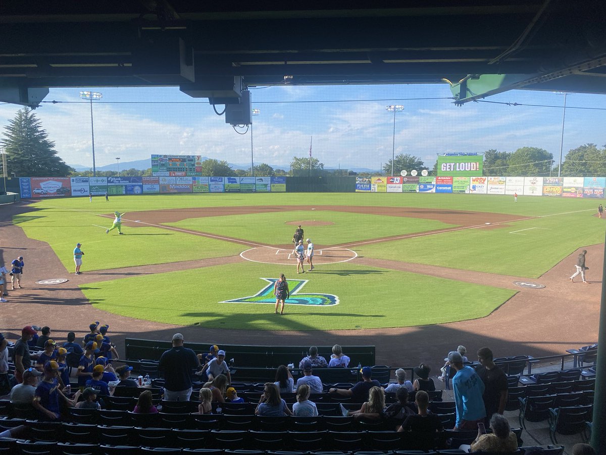 Best part about being a groundskeeper is seeing the final product come to life! <a href="/LynHillcats/">Lynchburg Hillcats</a> #SportsTurf #SFMA