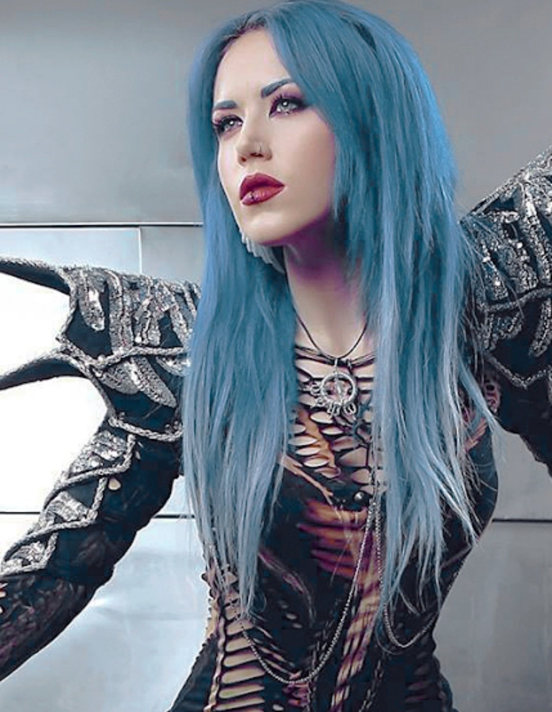 Arch Enemy New Singer