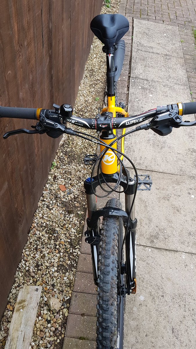 Nige1Chapman's tweet image. 🔺️STOLEN BIKE - SPALDING 
Appeal for anyone offered this KONA or saw it taken from railway station on Sat July 30.
@networkrail has clear CCTV images, @BTP @BTPLincs aware (ref 267 30/7). Hoping @SpaldingPolice can help get it back 🤞🏻
🔺️PLEASE RT 🔺️