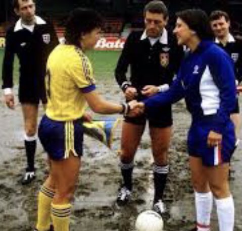 ChrisSlegg's tweet photo. A day also to pay tribute to former England Women managers Martin Reagan and Hope Powell who led England to the Euros finals of 1984 and 2009 when not enough of us were paying attention. To their respective captains @First_2_Fifty &amp; @faye_white and all their teammates. #Lionesses https://t.co/jHTlTuTBwG
