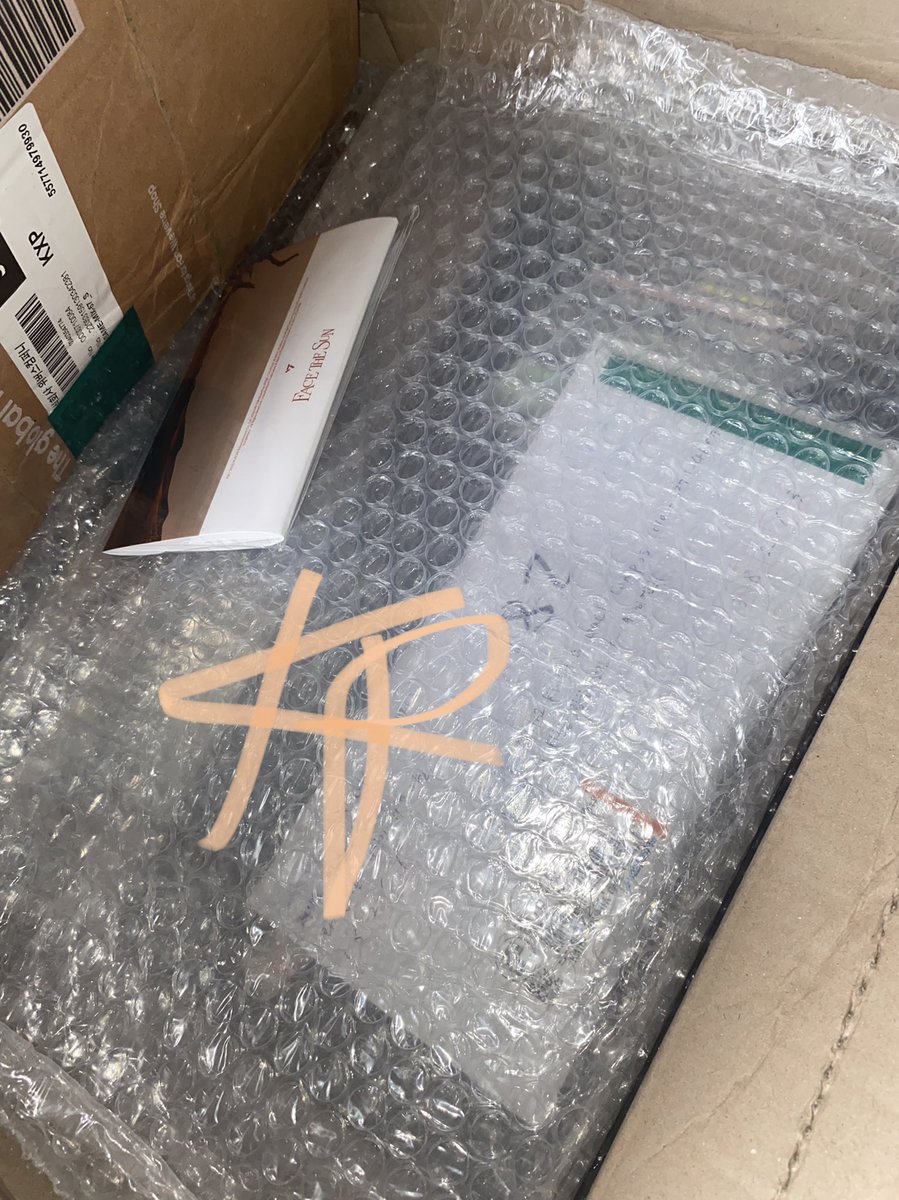 kpmincart's tweet photo. #iyaarrivals #kpminupdates

BOX 5 already arrived in my ph address

isosort ko muna sya before sending invoice thank you! https://t.co/q2FQhmSkIY