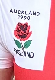 TrueGrit2012's tweet photo. I don’t often get ‘togged up’ in the old kit, but today is an ‘England’ day @TriEngland @TeamEngland #Paratri #MixedTeamRelay & @Lionesses. I reflected on 32 years (& fewer kgs) in Auckland during my bike ride along river paths & lanes #ancientRidgewayMTB #Oxford 🏴🏴 https://t.co/o6SqRi3TQC
