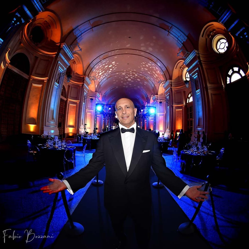 ValerioLamanna's tweet photo. Ordinary world...#ReggiaVenariaReale #kickandpunch #valeriolamanna #ringannouncer #Turin #Torino https://t.co/8l6npTayVM