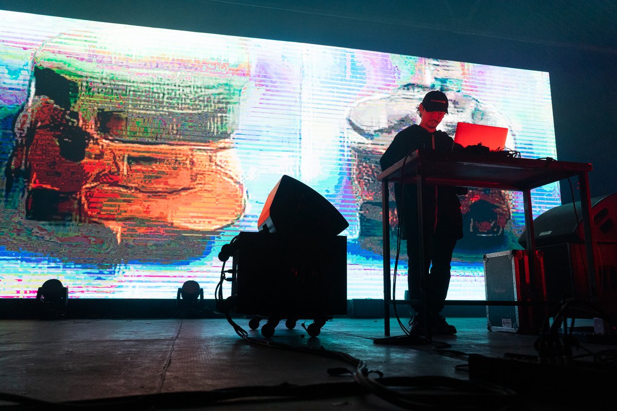 MásInterésMadrid (@interesmas) on Twitter photo ⚡️ #LEVMatadero vuelve a acercar la música electrónica y el arte digital a #Madrid, a partir del 22 de septiembre, artistas de la talla de <a href="/alvanoto/">alva noto (official)</a> <a href="/daitomanabe/">Daito Manabe</a> o <a href="/marinaherlop/">Marina Herlop</a>. Las entradas, a la venta desde el 1 de agosto. <a href="/levfestival/">L.E.V. Festival</a> <a href="/mataderomadrid/">mataderomadrid</a>
masinteresmadrid.com/l-e-v-matadero… ⚡️ #LEVMatadero vuelve a acercar la música electrónica y el arte digital a #Madrid, a partir del 22 de septiembre, artistas de la talla de <a href="/alvanoto/">alva noto (official)</a> <a href="/daitomanabe/">Daito Manabe</a> o <a href="/marinaherlop/">Marina Herlop</a>. Las entradas, a la venta desde el 1 de agosto. <a href="/levfestival/">L.E.V. Festival</a> <a href="/mataderomadrid/">mataderomadrid</a>
masinteresmadrid.com/l-e-v-matadero…