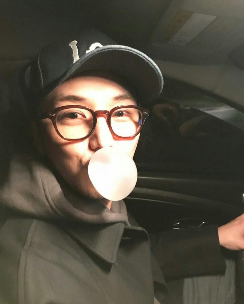 xyzz312's tweet photo. 퍽퍽 https://t.co/L55DDSuq1r