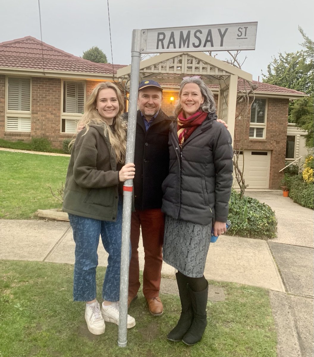 Nicolette_Boele's tweet photo. Putting on a brave face at the end of an era for an iconic Australian drama.

Without meaningful Australian content quotas, shows like Neighbours won’t be made here.

We need to tell our own home-grown stories.

#arts #NicForBradfield #AustralianContent #media #auspoll2025 https://t.co/UswOKCFTaT
