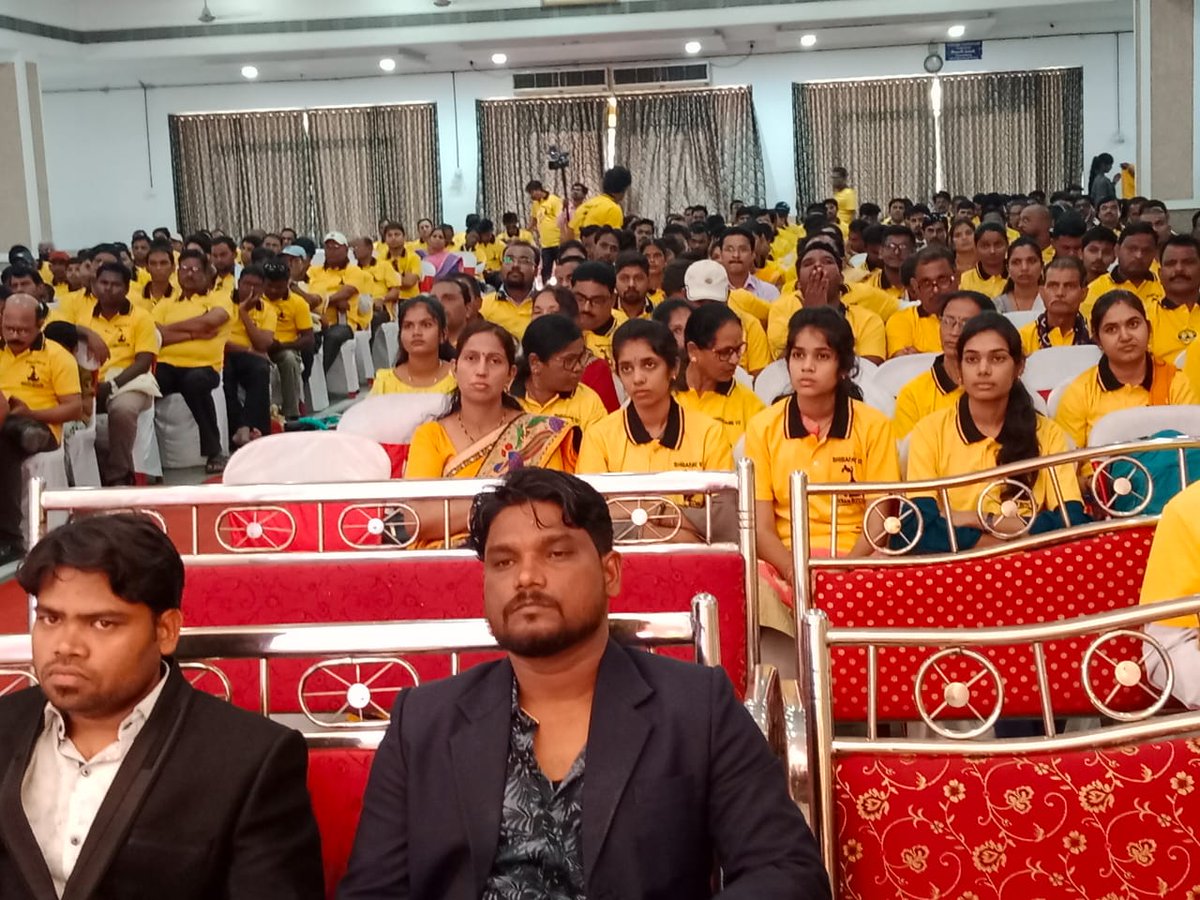 shibafame's tweet photo. https://t.co/vyYdVasyc8
National Conference of #ShibaFameV2 has started live at Bhandara
#SFV2 #Crypto #BTC #BITCOIN #BNB #SHIBA
@coingecko 
@dustybc 
@BullFrogCrypto 
@simplykashif 
@NischalShetty 
@cryptoady https://t.co/cGObEWH8Ac