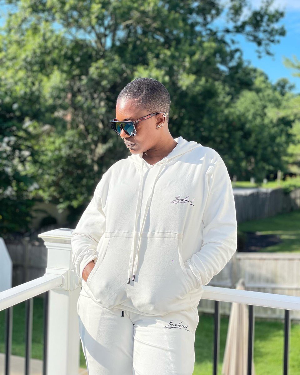 kikiomeili's tweet image. Wanderlusting again…..
Have you checked out my Amsterdam episode of @kikiswanderlust yet?👇🏽

youtu.be/jOPEZyCGglI