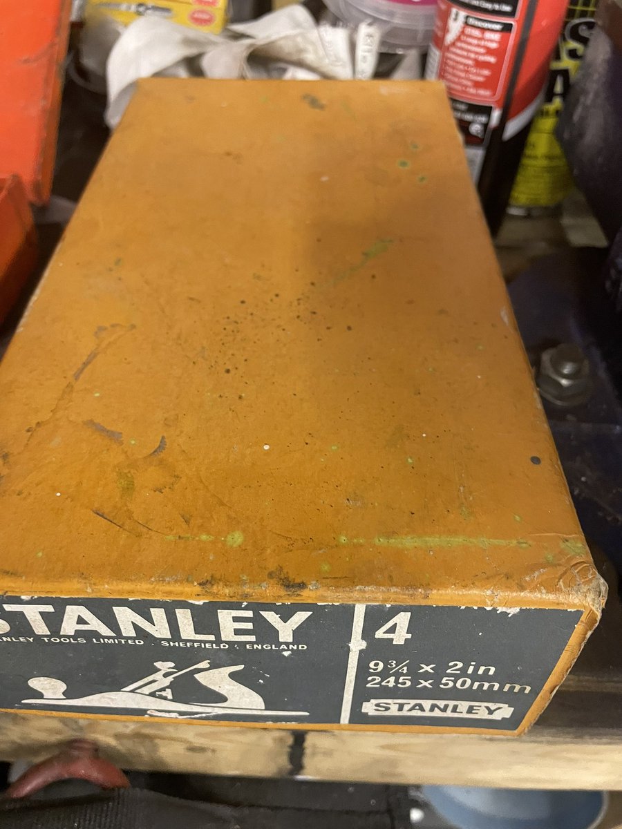 stantonms's tweet photo. Tidying out my uncles shed, Britool socket set was bought at the same time as mine when I started as an appo 40years ago 😂metal box needs some attention on the outside #tools #neverhavetomanytools #britool https://t.co/8pKCbg7Brn