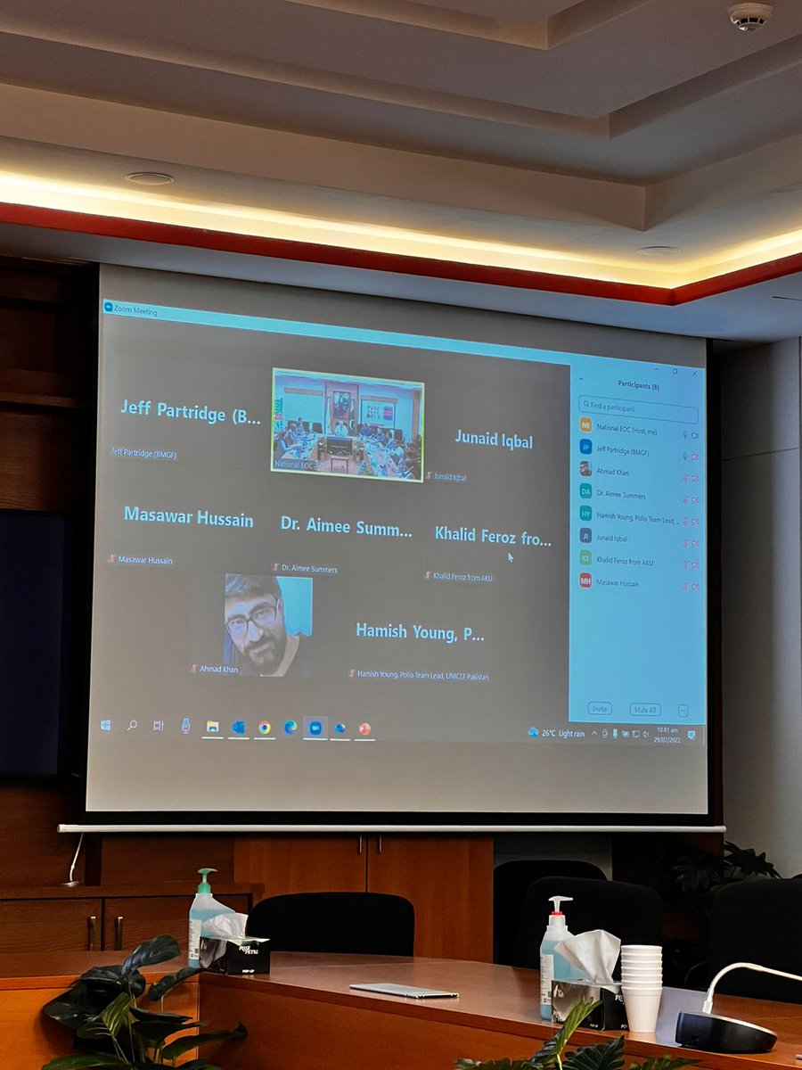 National EOC organised an inception meeting of the Seroprevalence survey to be conducted in Very High Risk (VHR) districts to access the Polio Seroprevalence of children aged between 6-23 months.

WHO, BMGF, UNICEF &amp; AKU teams along with other partners attended the meeting.