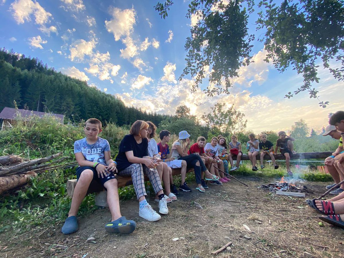 godivchata tweet media