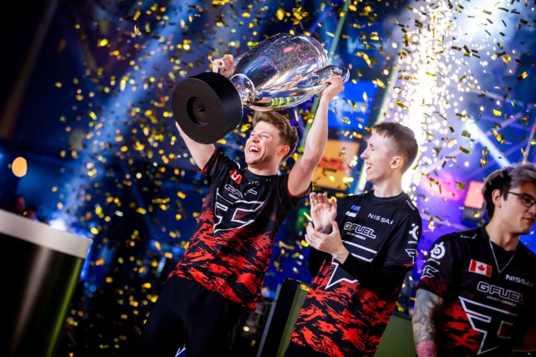 malekCSGO tweet picture