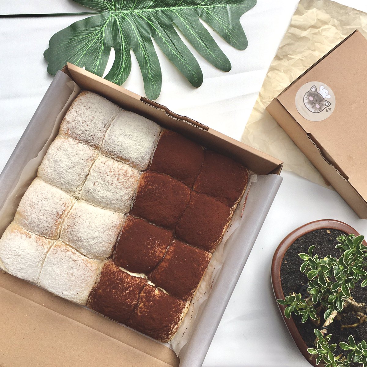 lilolovesbuns's tweet photo. [OPEN PRE-ORDER] 

🍞 Japanese Milk Buns
🗓 29 Jul - 4 Ags
🛵 5-6 Ags
📍 Bandung (area di luar Bandung akan dikirim melalui Paxel dengam same day atau next day delivery service) https://t.co/qr5ZMRK7wK
