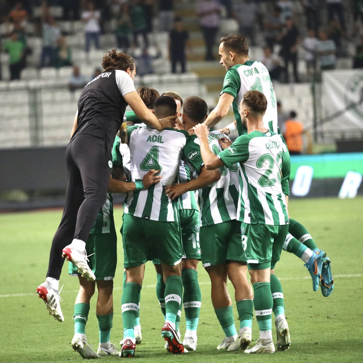 🟢 That winning feeling... 🥳

⚪️ Konyaspor beat BATE 5-0 on aggregate to set up a third qualifying round tie against Vaduz 👊

📸 <a href="/konyaspor/">TÜMOSAN Konyaspor</a> | #UECL