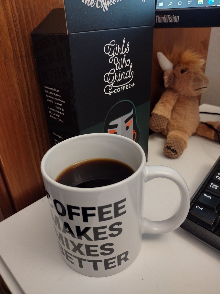 Me and Hamish have granted full approval to this wondrous <a href="/GWG_Coffee/">GirlsWhoGrindCoffee</a> . Brewed in a V60 a short while ago. Go support them folks, they are glorious. Drink coffee, fuck the patriarchy.