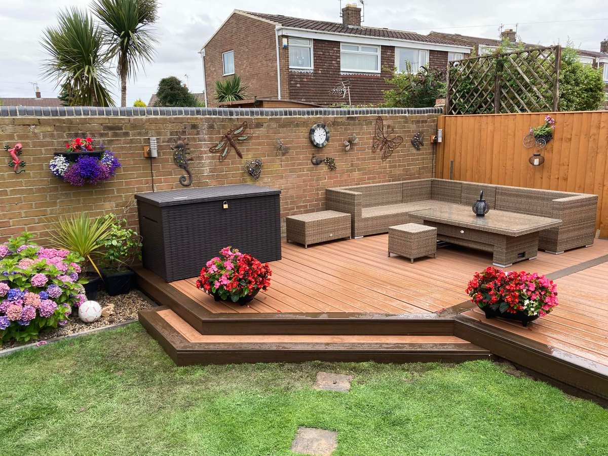 One of our latest Trex installs, Beauty isn't it? 😍😍
If you want Trex Decking like this in your Garden, Drop us a message today! 📩

#Trex #Outdoorliving
