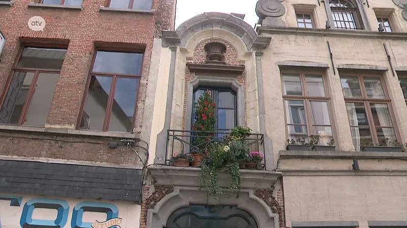 Is dit het mooiste hotel in Antwerpen? Het kleinschalige Hotel Flora is alvast wel een erg opvallende nieuwe speler. buff.ly/3bcB6fc #atvnieuws