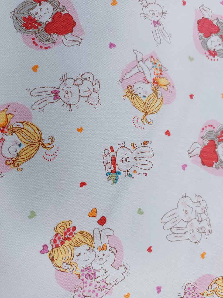 ホワイト系 予約販売 本 亜土ちゃん 生地 ピンク 生地 糸 素材 材料ホワイト系 10 471 Coyoterungolf Com