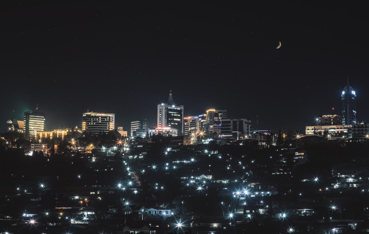 franckax's tweet photo. THIS IS KIGALI
Photographer : @franckax
___________
#axshoot #Rwot #visitrwanda @visitrwanda_now https://t.co/LiFN9pf3NO