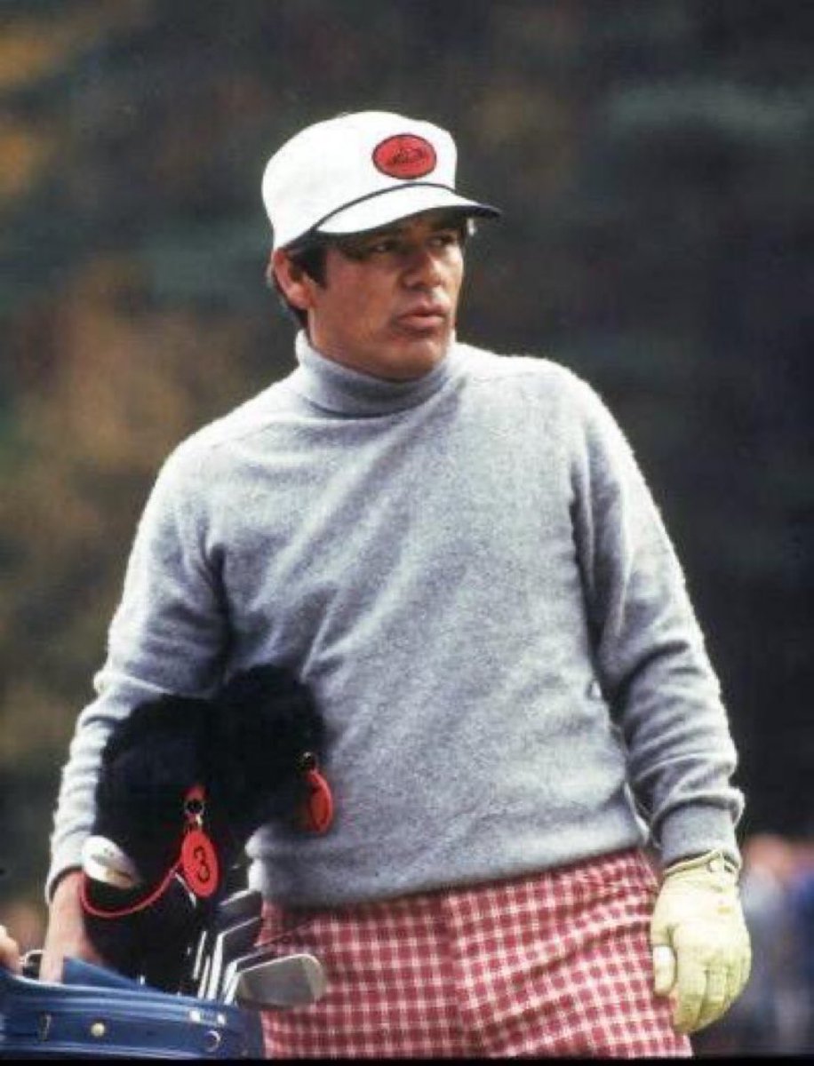 Super70sSports's tweet photo. "If you're golfing in a storm and afraid of lightning, hold up a 1-iron. Not even god can hit a 1-iron." - Lee Trevino https://t.co/cKfyp8xJwm