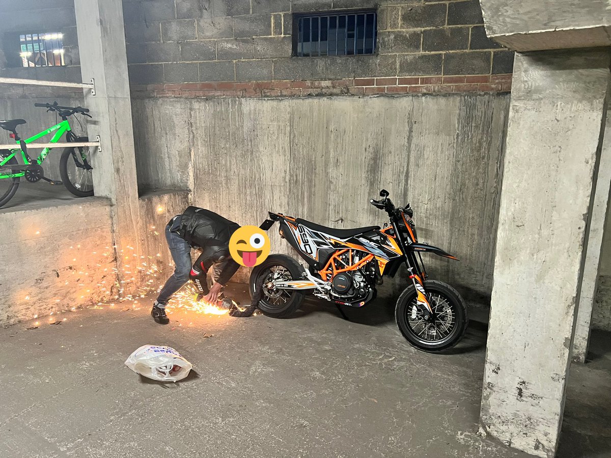 “No units available to deal” not a problem, will sort it out ourselves 🤣 owner of this 690 was able to remove the chains added by the thieves and ride his bike home. Tracked by <a href="/BikeTrac/">BikeTrac</a> and hidden in E14. Recovered same day as the theft, found in underground car park.