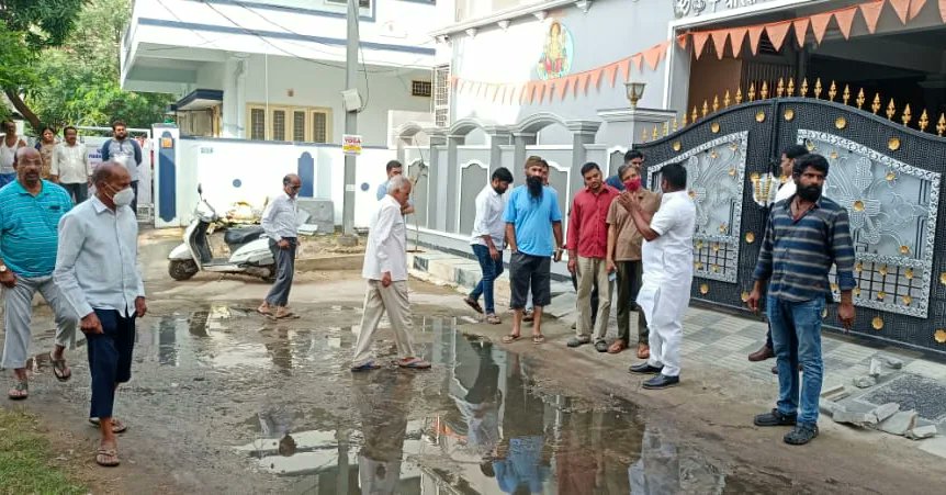 TeamRK_BJP's tweet photo. Assured that the issue would be addressed very soon, advised the Engineering department to attend the works immediately and other civic amenities would also be provided at the earliest.
#RKWithSCB #RKWITHBJP #SCBWITHBJP https://t.co/cTPW8WlH1n
