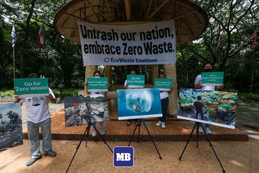 In celebration of Plastic-free Month, Ecowaste Coalition holds a photo exhibit at Peace Bell, Quezon City Memorial Circle, featuring waste photos, on Friday, July 29, 2022, to heighten public awareness of the single-use plastic production problem. (📷 Noel Pabalate/MB)